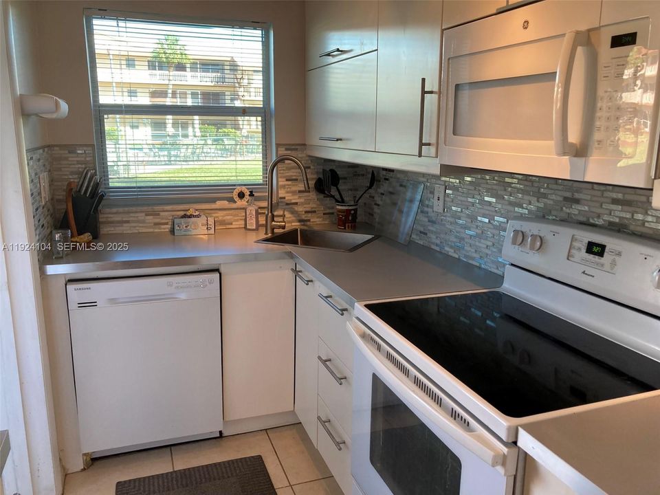 En Venta: $109,000 (1 camas, 1 baños, 720 Pies cuadrados)