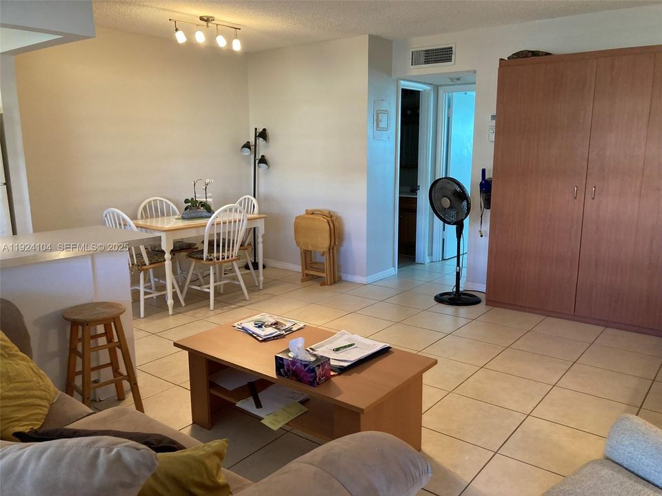 En Venta: $109,000 (1 camas, 1 baños, 720 Pies cuadrados)