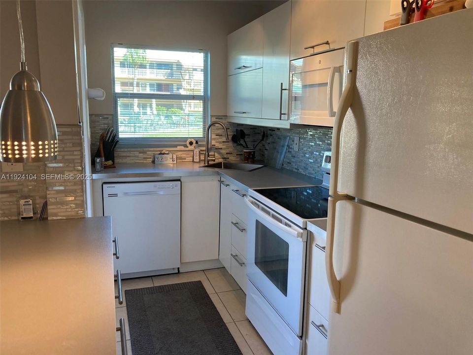 En Venta: $109,000 (1 camas, 1 baños, 720 Pies cuadrados)