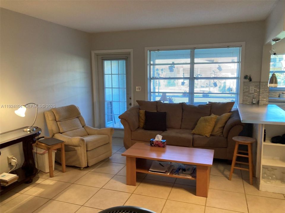 En Venta: $109,000 (1 camas, 1 baños, 720 Pies cuadrados)