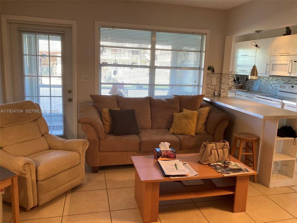 En Venta: $109,000 (1 camas, 1 baños, 720 Pies cuadrados)