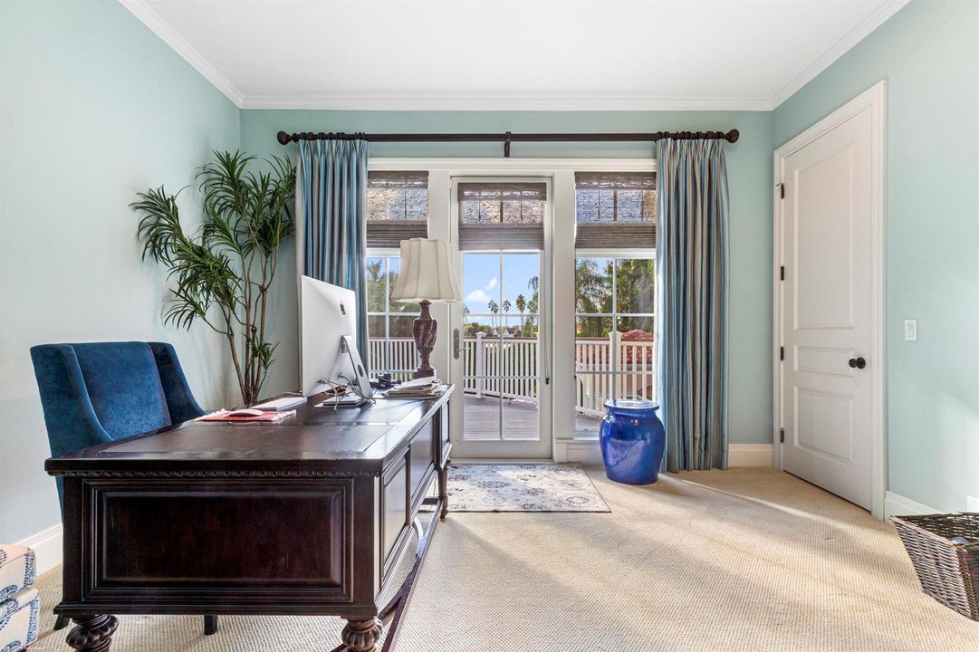 2359 Muir Cir 052