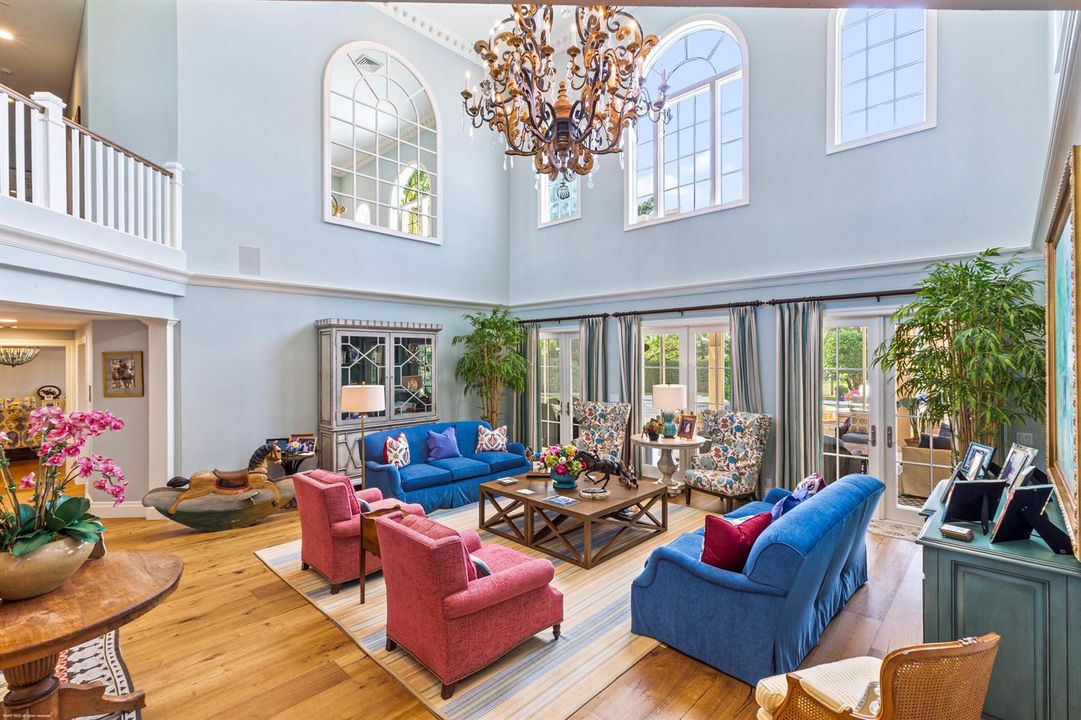 2359 Muir Cir 017