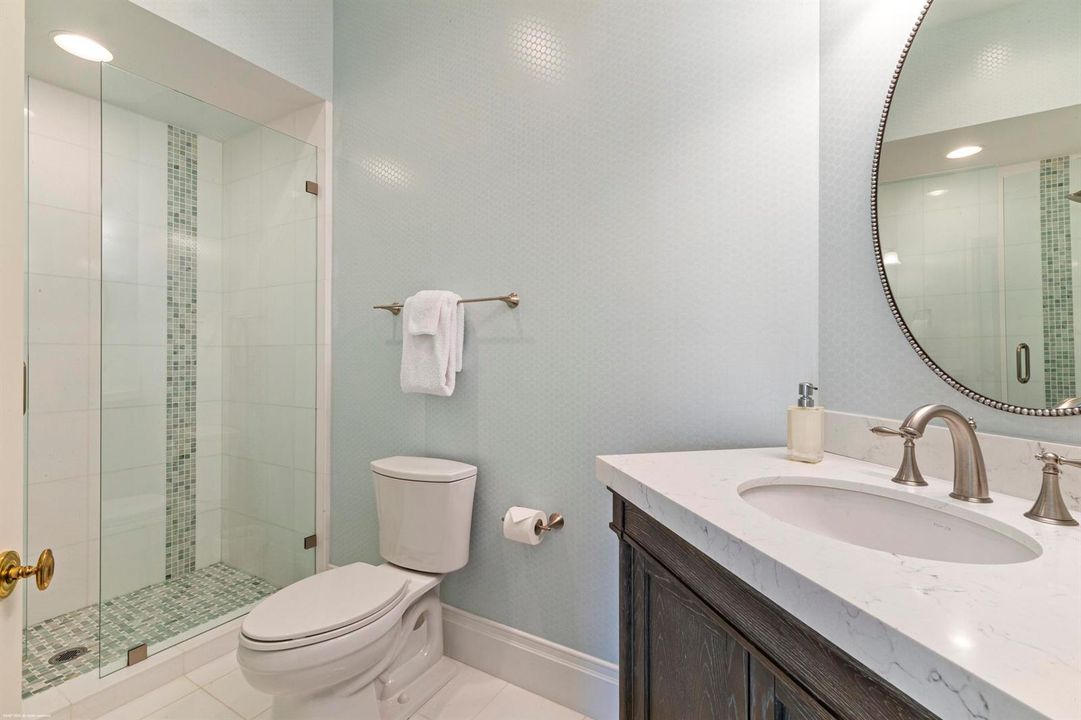2359 Muir Cir 032