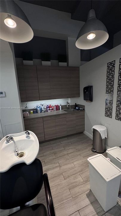 出租: $5,000 (0 贝兹, 0 浴室, 0 平方英尺)