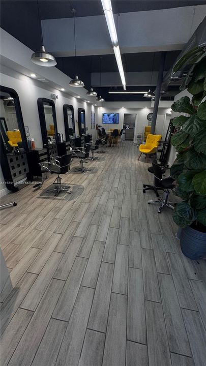 出租: $5,000 (0 贝兹, 0 浴室, 0 平方英尺)