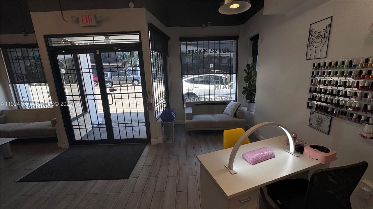 出租: $5,000 (0 贝兹, 0 浴室, 0 平方英尺)