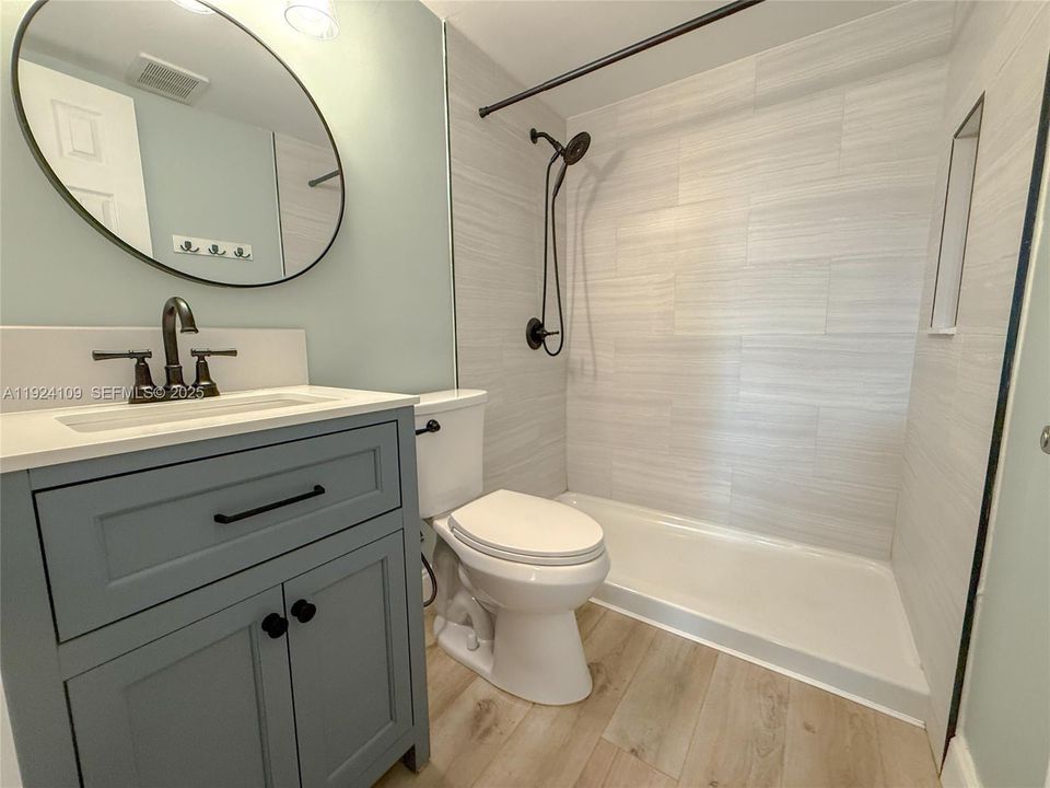 For Rent: $1,450 (1 beds, 1 baths, 0 Square Feet)