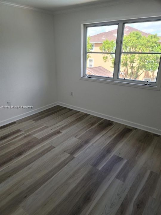 出租: $2,550 (2 贝兹, 2 浴室, 0 平方英尺)