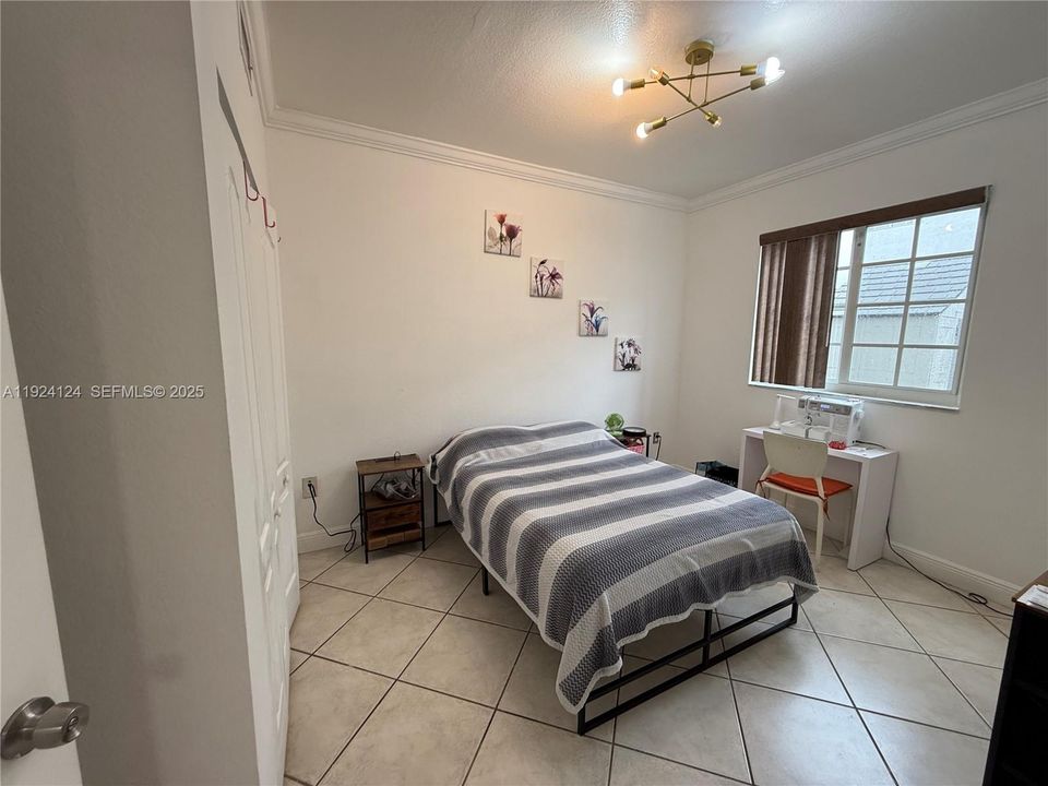 出租: $2,950 (3 贝兹, 2 浴室, 1245 平方英尺)