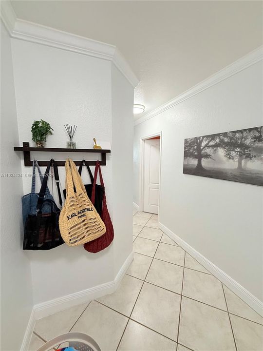 出租: $2,950 (3 贝兹, 2 浴室, 1245 平方英尺)