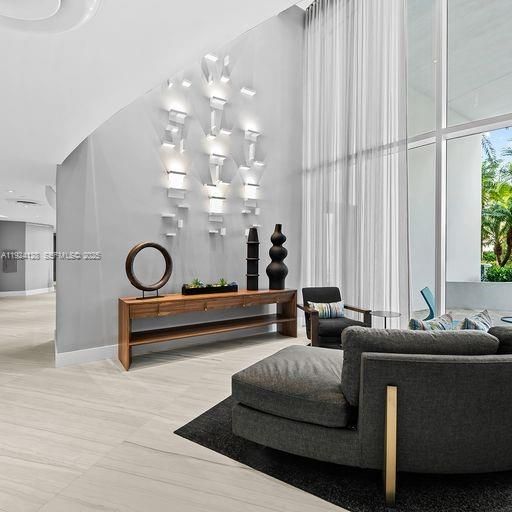 For Sale: $1,495,000 (2 beds, 3 baths, 2129 Square Feet)