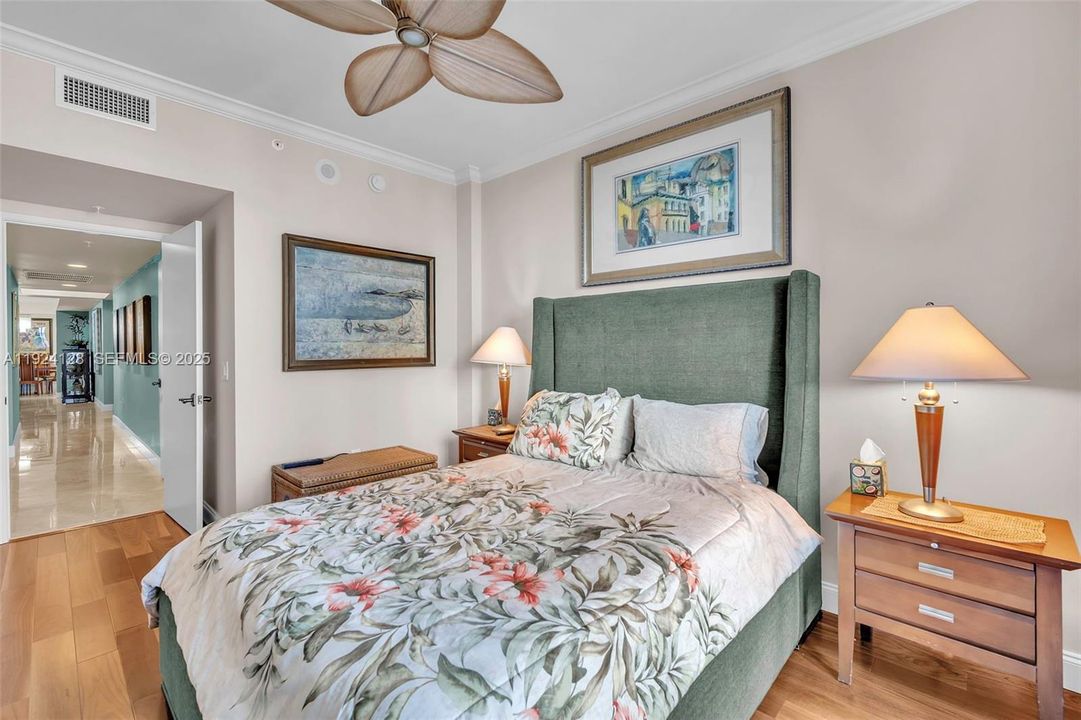 For Sale: $1,495,000 (2 beds, 3 baths, 2129 Square Feet)