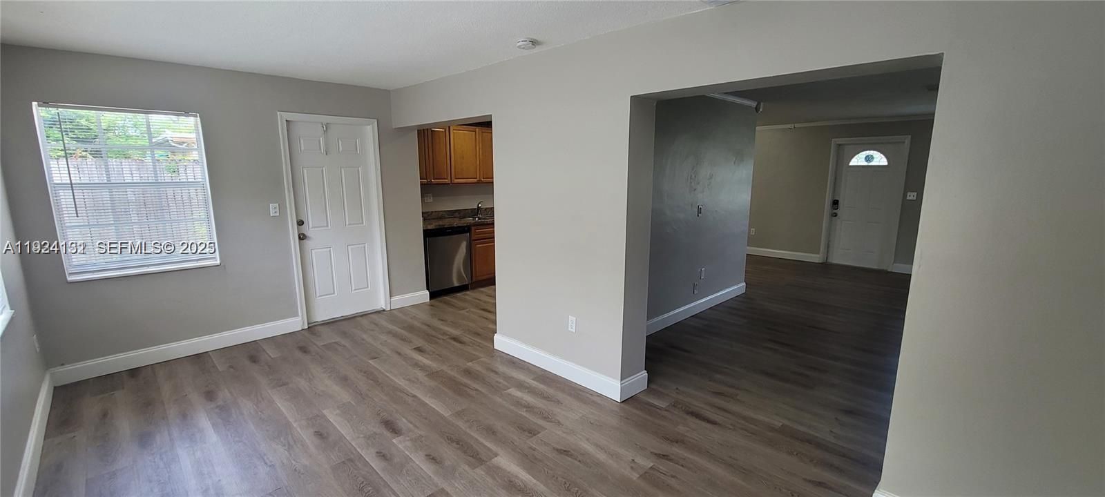 待售: $540,000 (3 贝兹, 2 浴室, 1620 平方英尺)