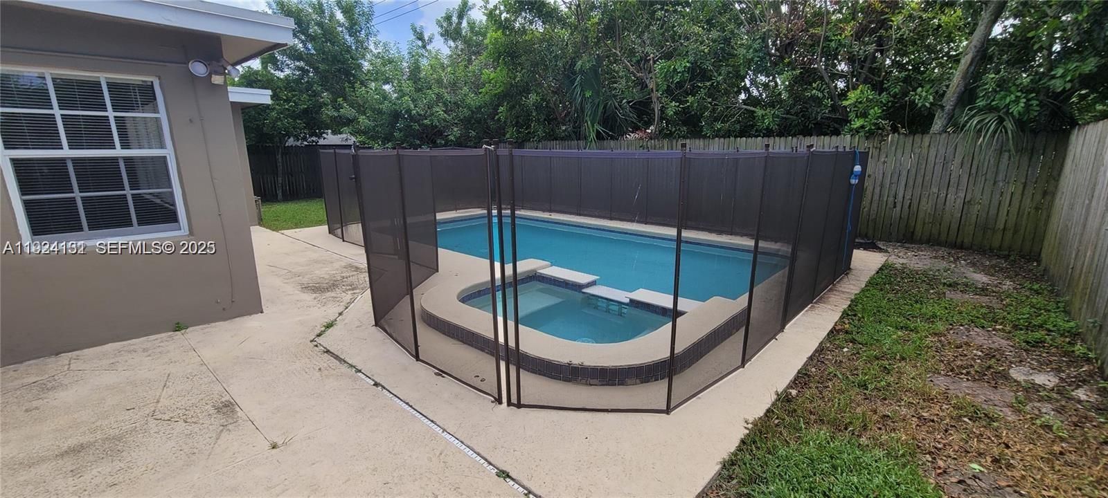 待售: $540,000 (3 贝兹, 2 浴室, 1620 平方英尺)