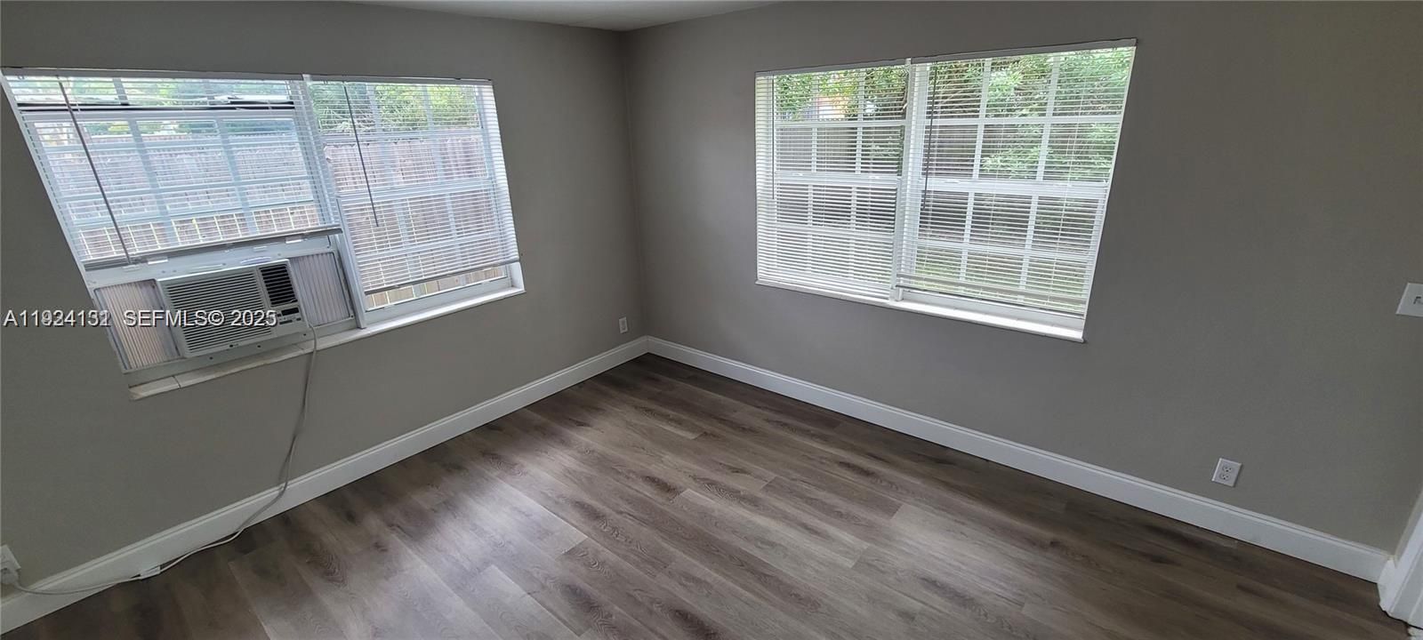 待售: $540,000 (3 贝兹, 2 浴室, 1620 平方英尺)