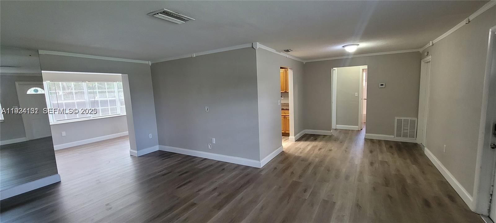 待售: $540,000 (3 贝兹, 2 浴室, 1620 平方英尺)