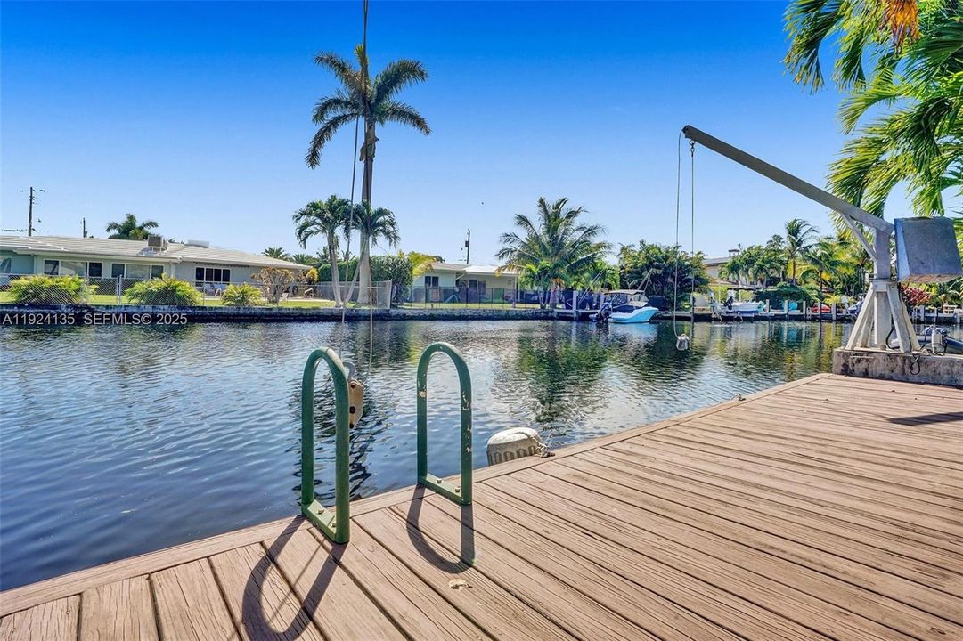 For Rent: $5,999 (4 beds, 3 baths, 2397 Square Feet)