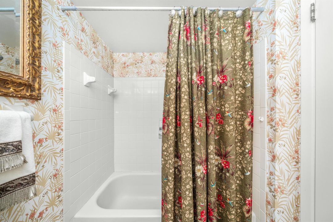 interior - master bathroom 2