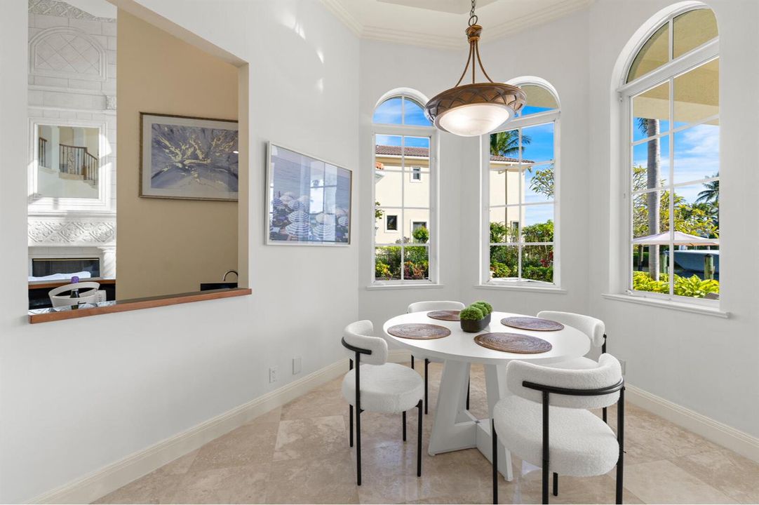 Breakfast Room