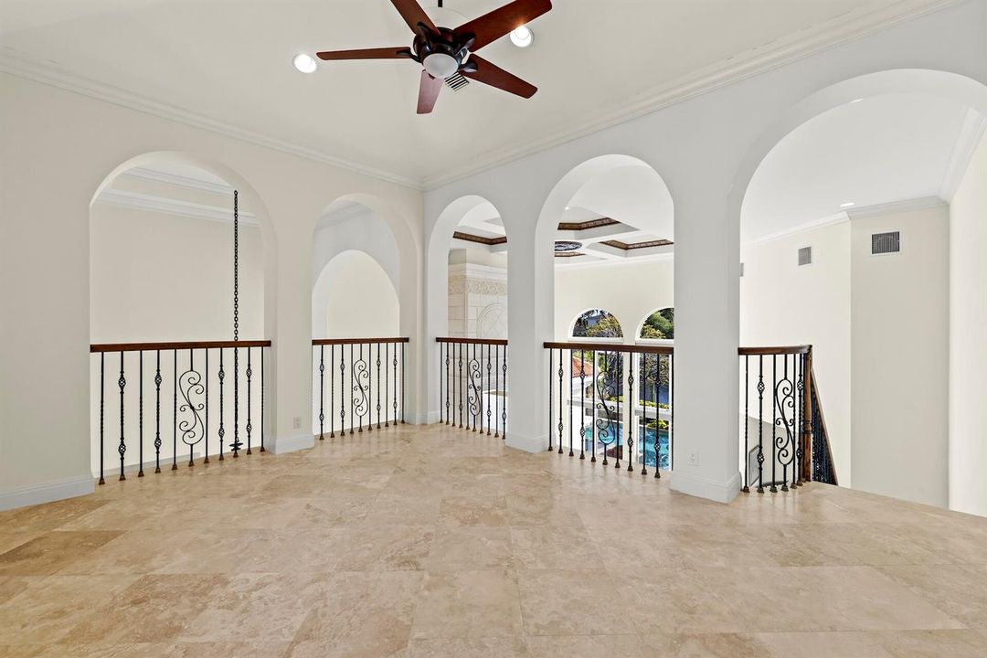 Large Loft Area