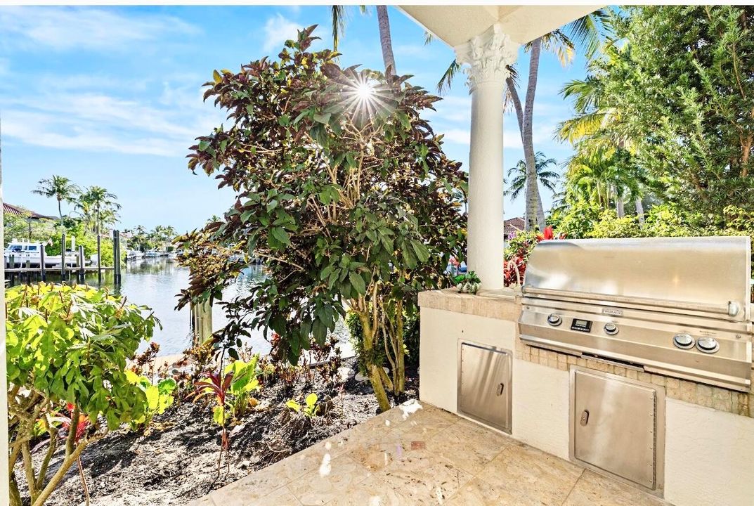 Summer Kitchen