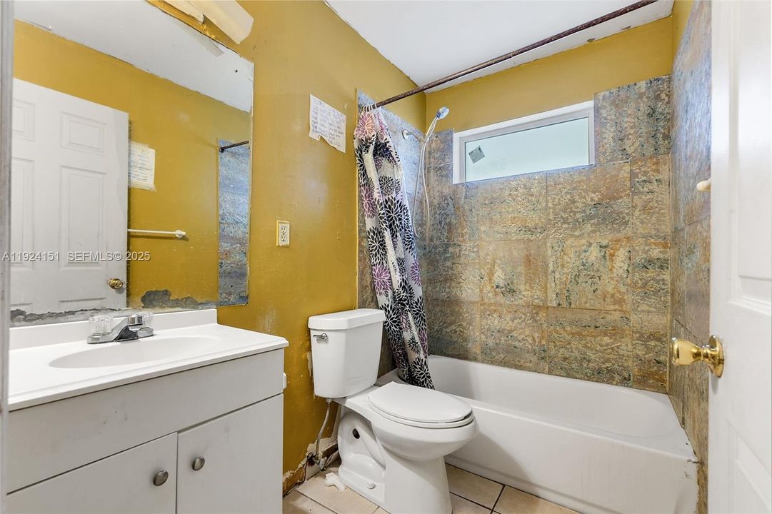 For Sale: $499,900 (4 beds, 2 baths, 1514 Square Feet)