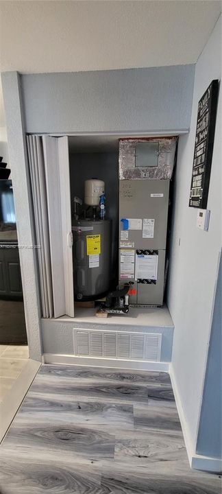 出租: $1,800 (1 贝兹, 1 浴室, 810 平方英尺)