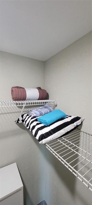 出租: $1,800 (1 贝兹, 1 浴室, 810 平方英尺)