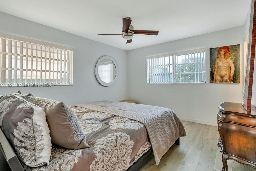 En Renta: $1,950 (2 camas, 2 baños, 815 Pies cuadrados)