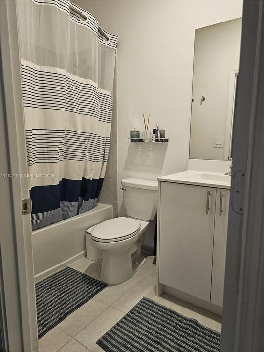 For Rent: $2,700 (3 beds, 2 baths, 1483 Square Feet)