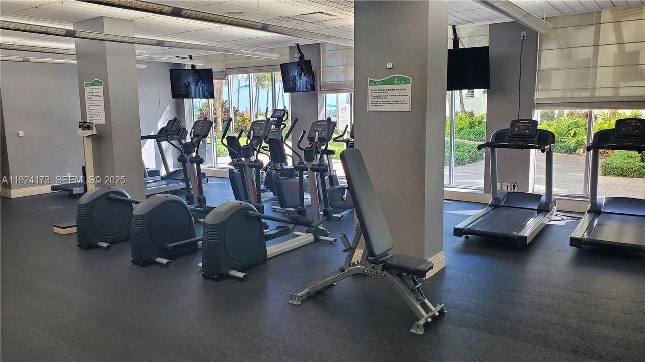 На продажу: $399,000 (1 спален, 1 ванн, 874 Квадратных фут)