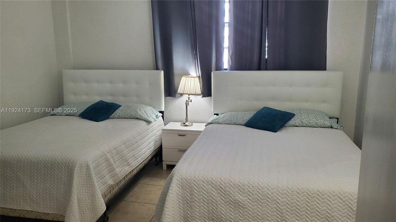 На продажу: $399,000 (1 спален, 1 ванн, 874 Квадратных фут)