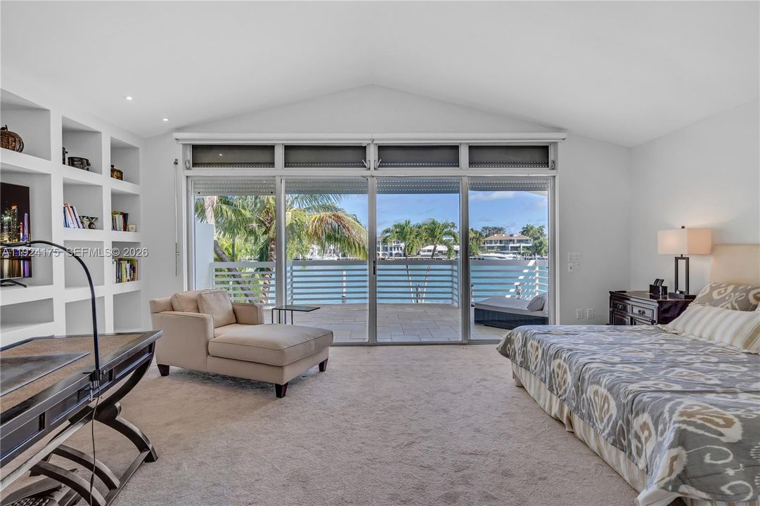 Active With Contract: $15,500,000 (4 beds, 4 baths, 4290 Square Feet)