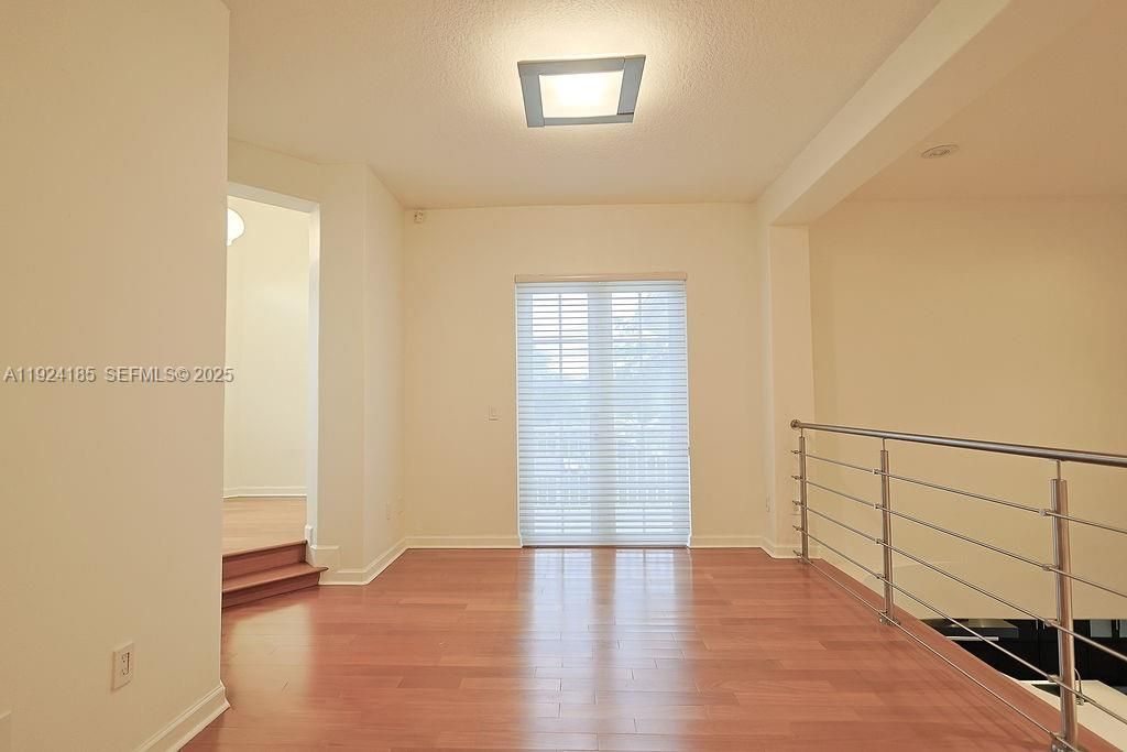 待售: $1,899,900 (5 贝兹, 4 浴室, 3590 平方英尺)