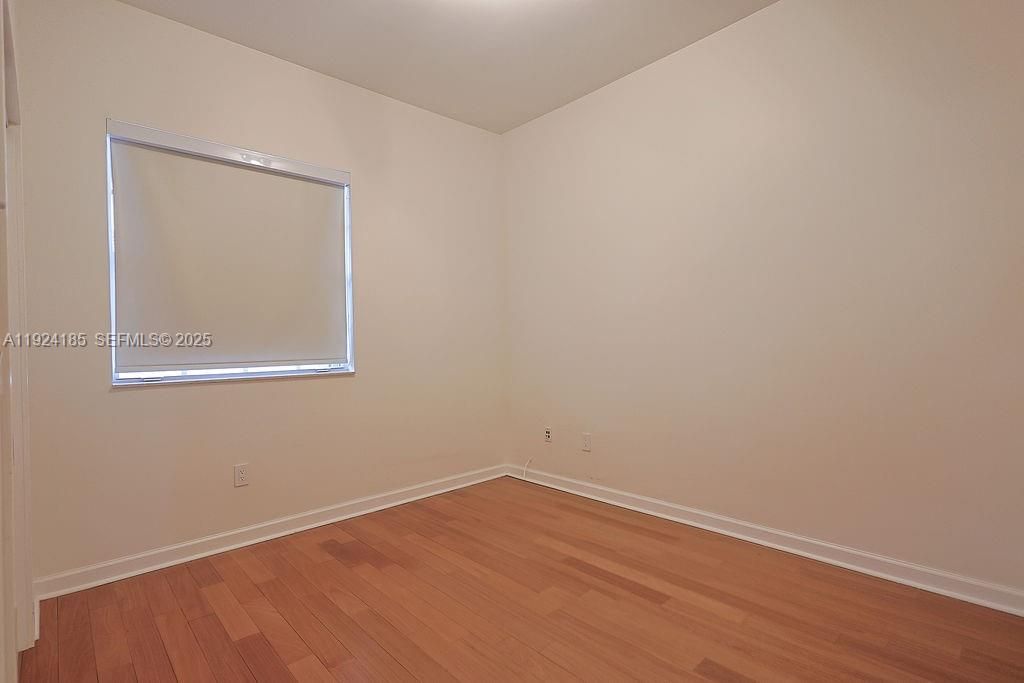 待售: $1,899,900 (5 贝兹, 4 浴室, 3590 平方英尺)