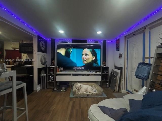 En Venta: $85,000 (3 camas, 3 baños, 660 Pies cuadrados)