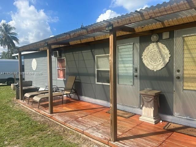 En Venta: $85,000 (3 camas, 3 baños, 660 Pies cuadrados)