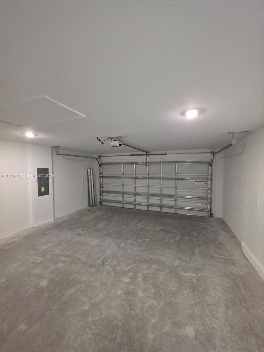 В аренду: $1,900 (3 спален, 2 ванн, 0 Квадратных фут)