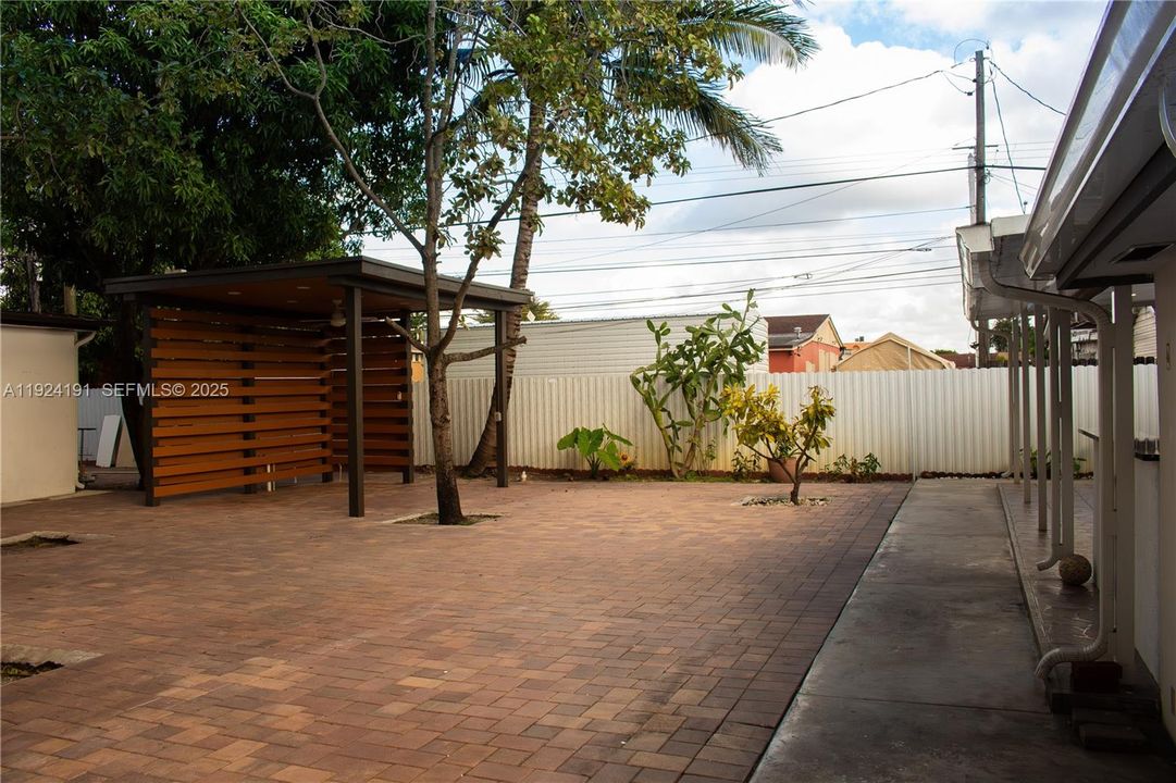 En Renta: $3,400 (3 camas, 1 baños, 1005 Pies cuadrados)