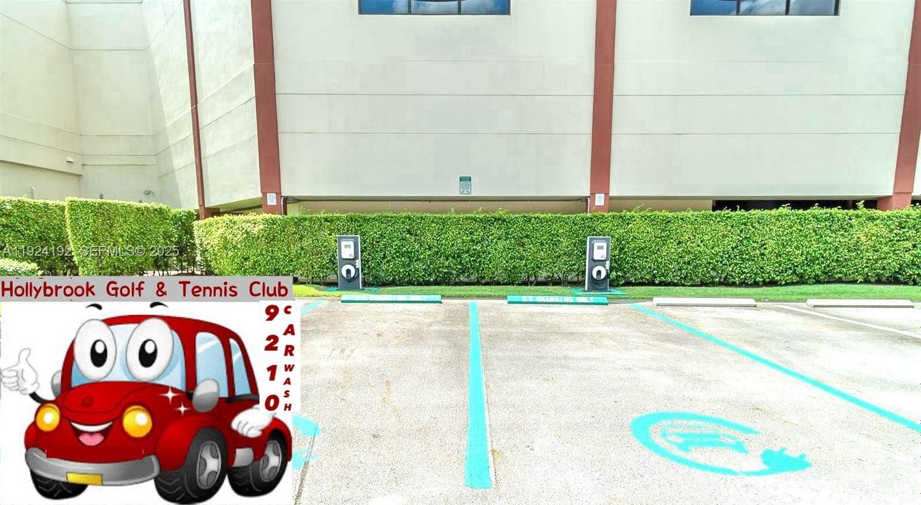 For Sale: $209,999 (2 beds, 2 baths, 1170 Square Feet)