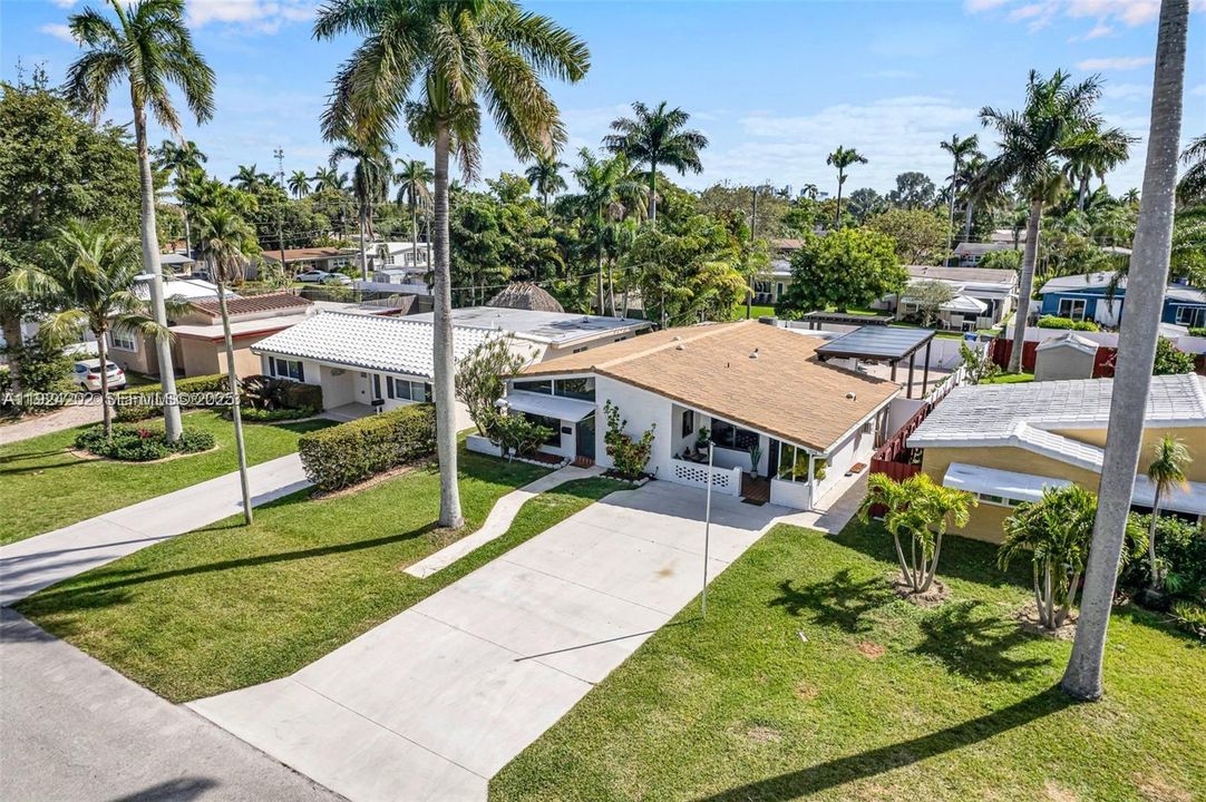 For Rent: $7,500 (4 beds, 3 baths, 1845 Square Feet)