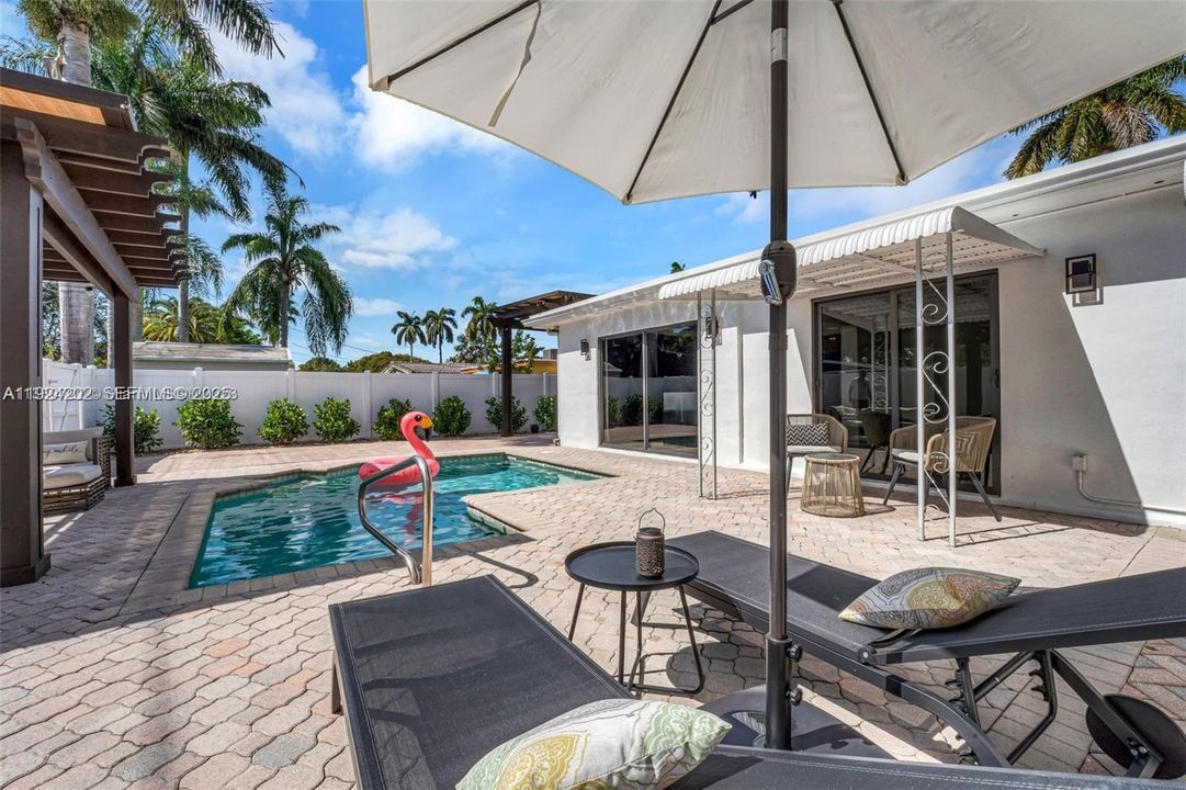 For Rent: $7,500 (4 beds, 3 baths, 1845 Square Feet)