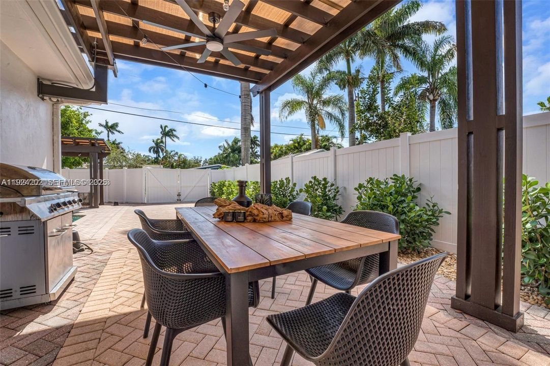 For Rent: $7,500 (4 beds, 3 baths, 1845 Square Feet)