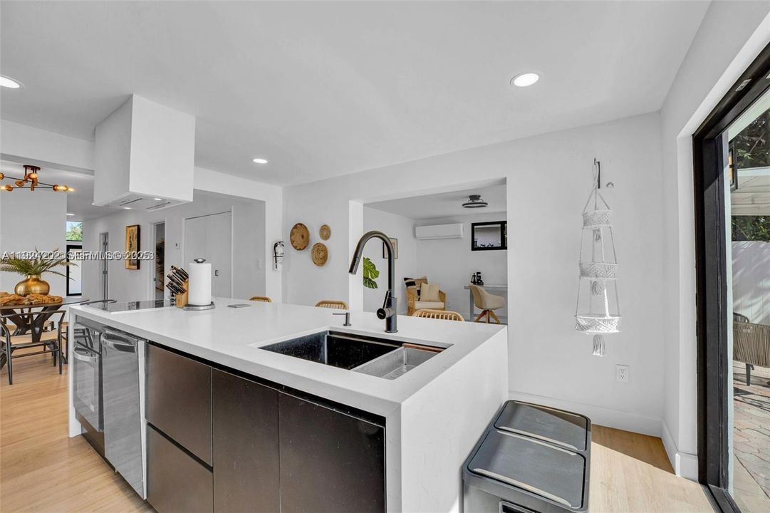 For Rent: $7,500 (4 beds, 3 baths, 1845 Square Feet)