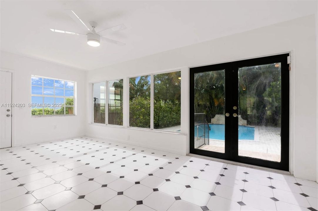 For Rent: $5,985 (3 beds, 2 baths, 0 Square Feet)