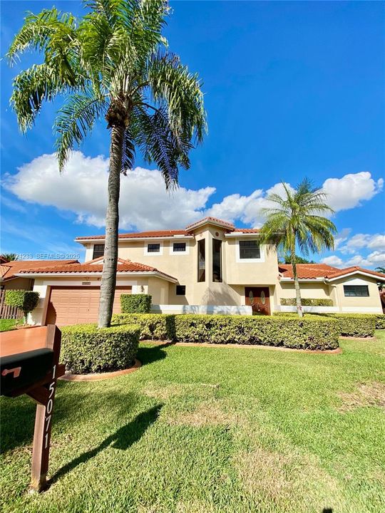 En Venta: $830,000 (3 camas, 2 baños, 2669 Pies cuadrados)