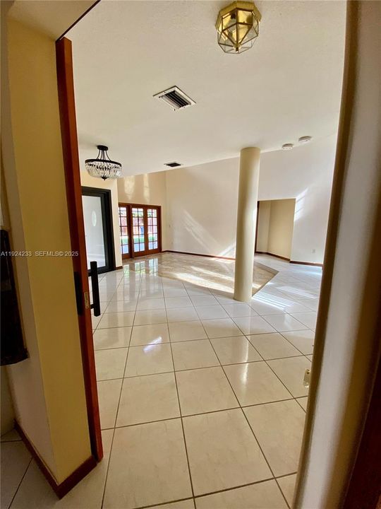 На продажу: $830,000 (3 спален, 2 ванн, 2669 Квадратных фут)