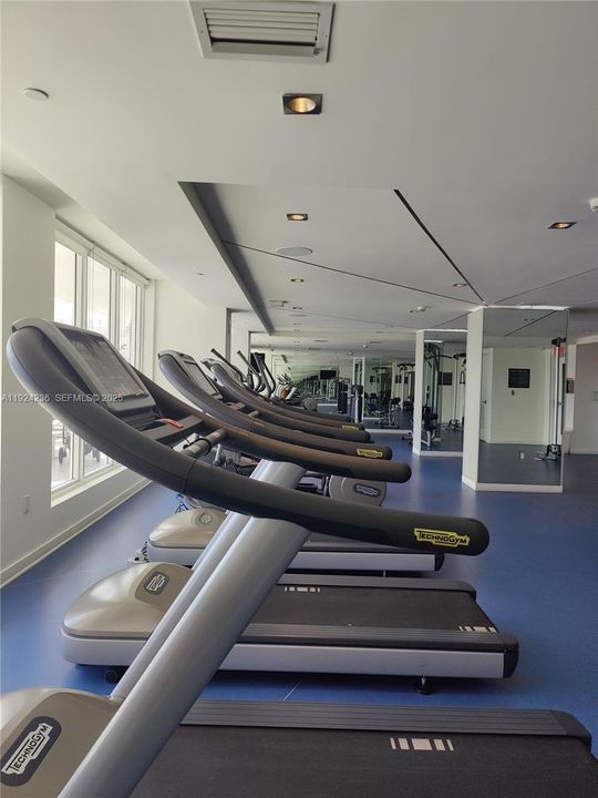 For Rent: $2,750 (1 beds, 1 baths, 616 Square Feet)