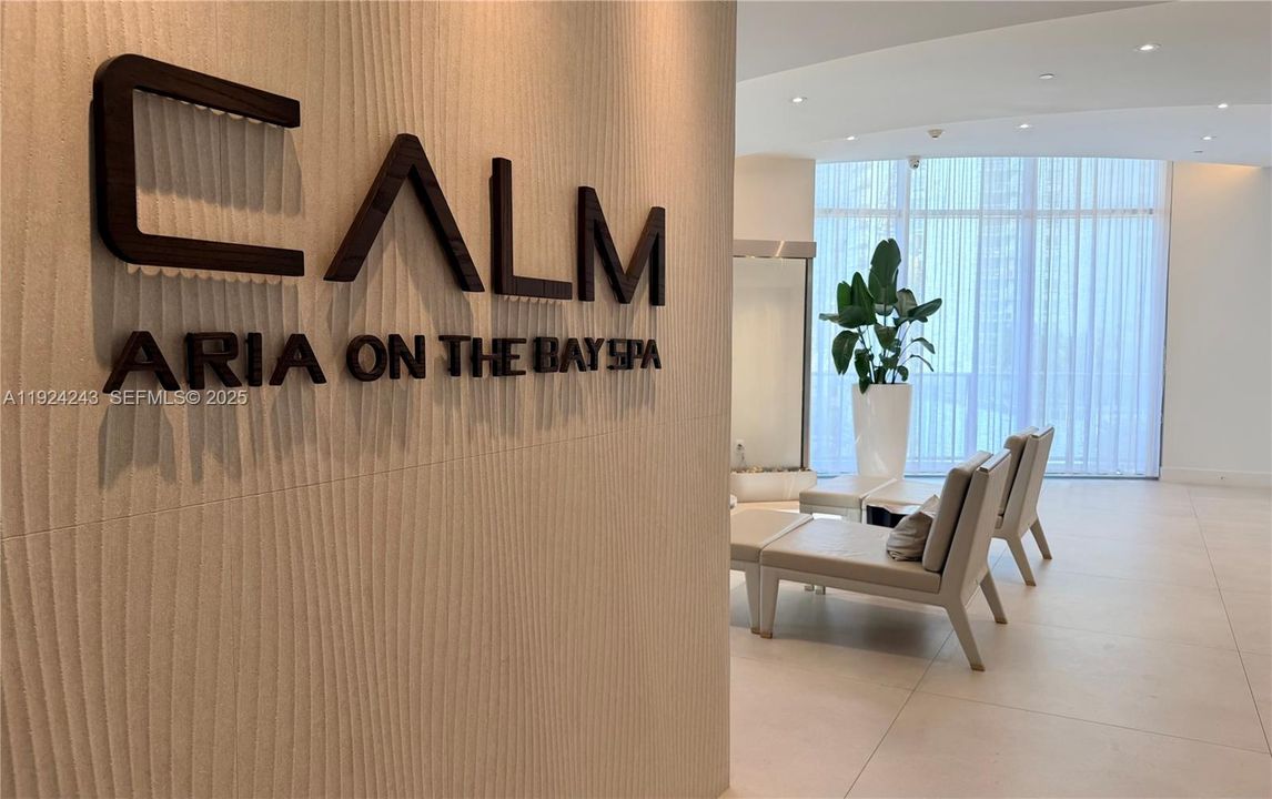 В аренду: $7,100 (3 спален, 3 ванн, 1592 Квадратных фут)